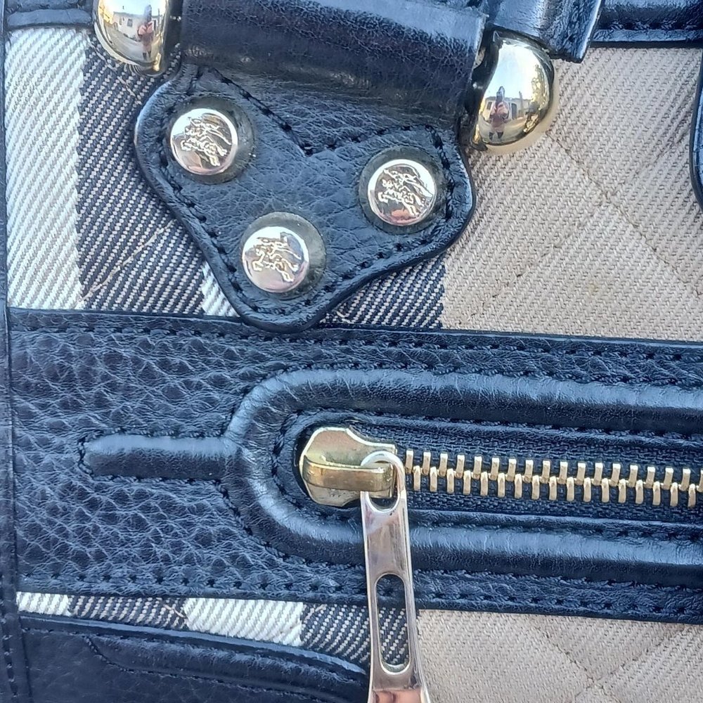 Burberry Small plaid Handbag - Picture 12 of 13